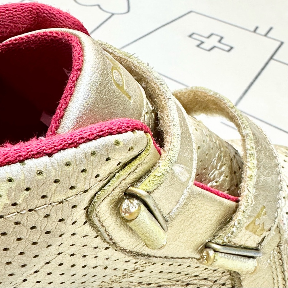 PLAE Max in Gold 2020 - Picture 6 of 13